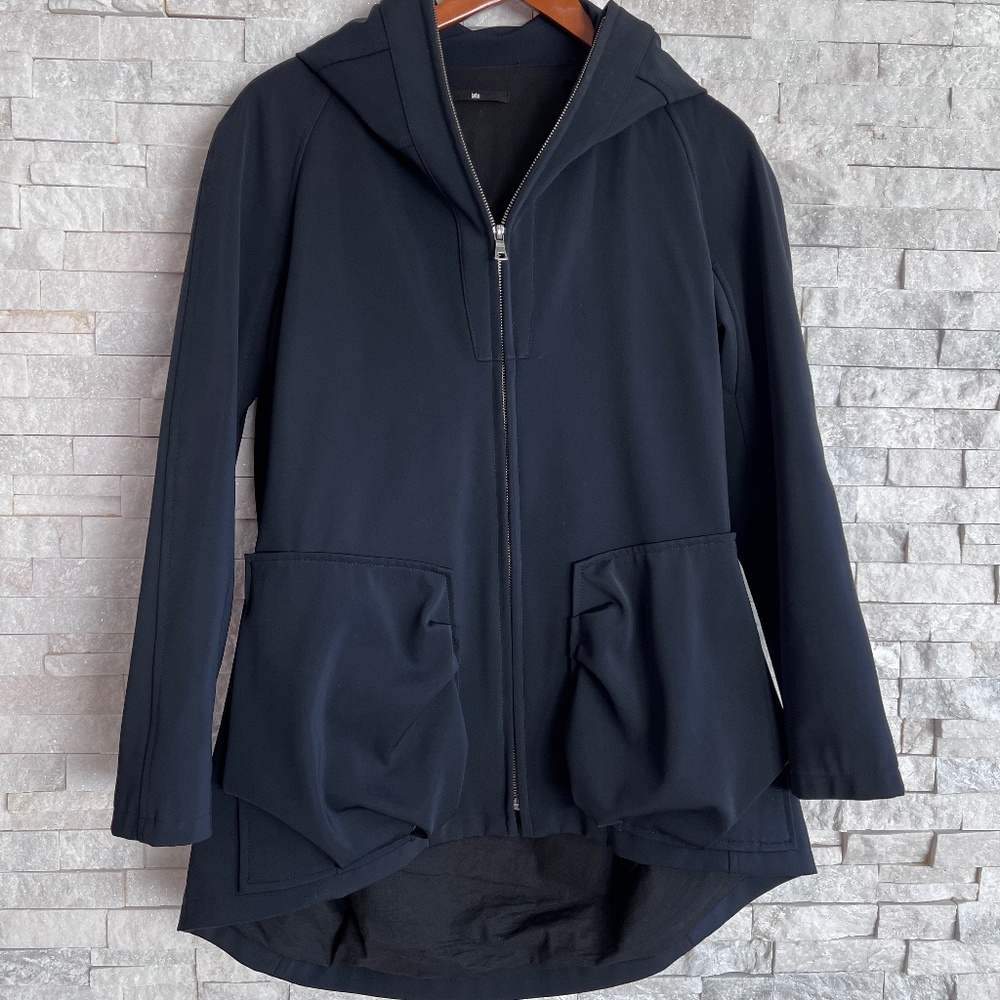 Jarbo hooded black zip-front raincoat, size M